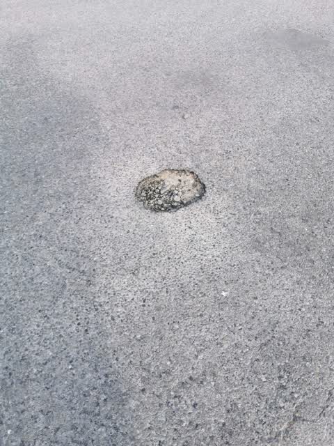 Roading/Streets, a report photo