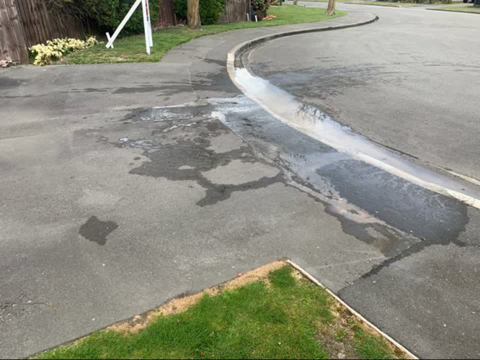 The photograph attached to this water supply report