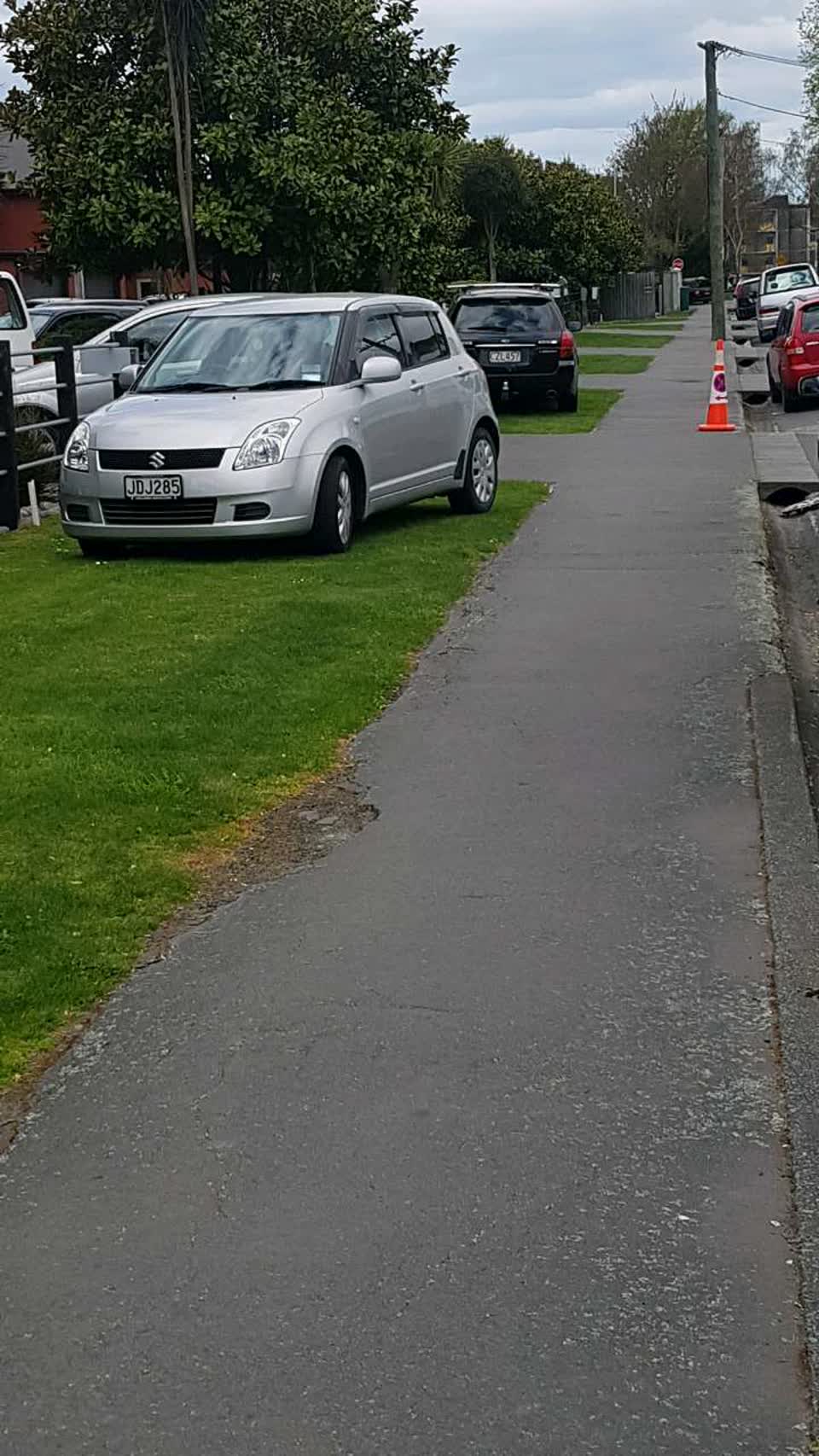 The photograph attached to this roading/streets report