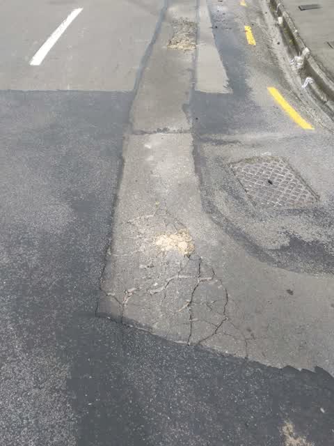 Roading/Streets, a report photo