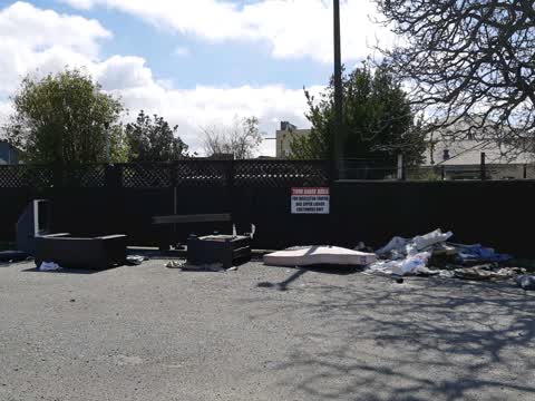Rubbish/Recycling, a report photo