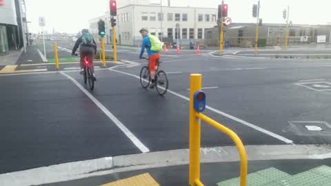 Roading/Streets, a report photo