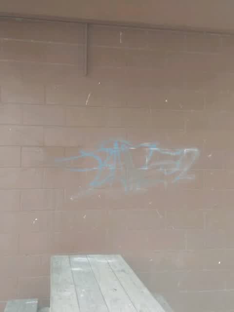Graffiti, a report photo