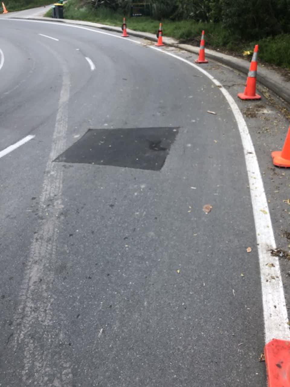 The photograph attached to this roading/streets report