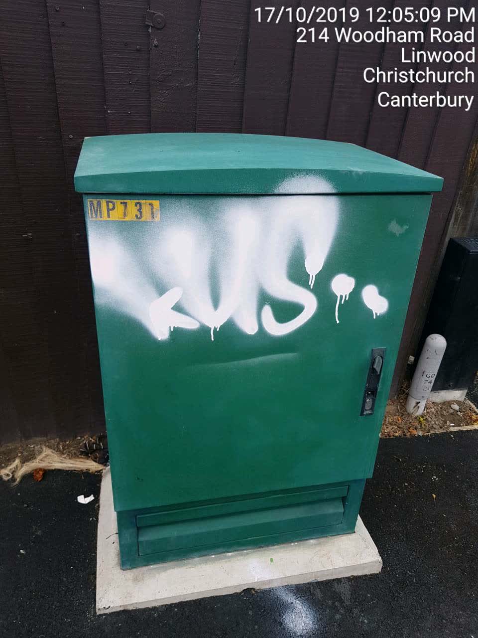 The photograph attached to this graffiti report