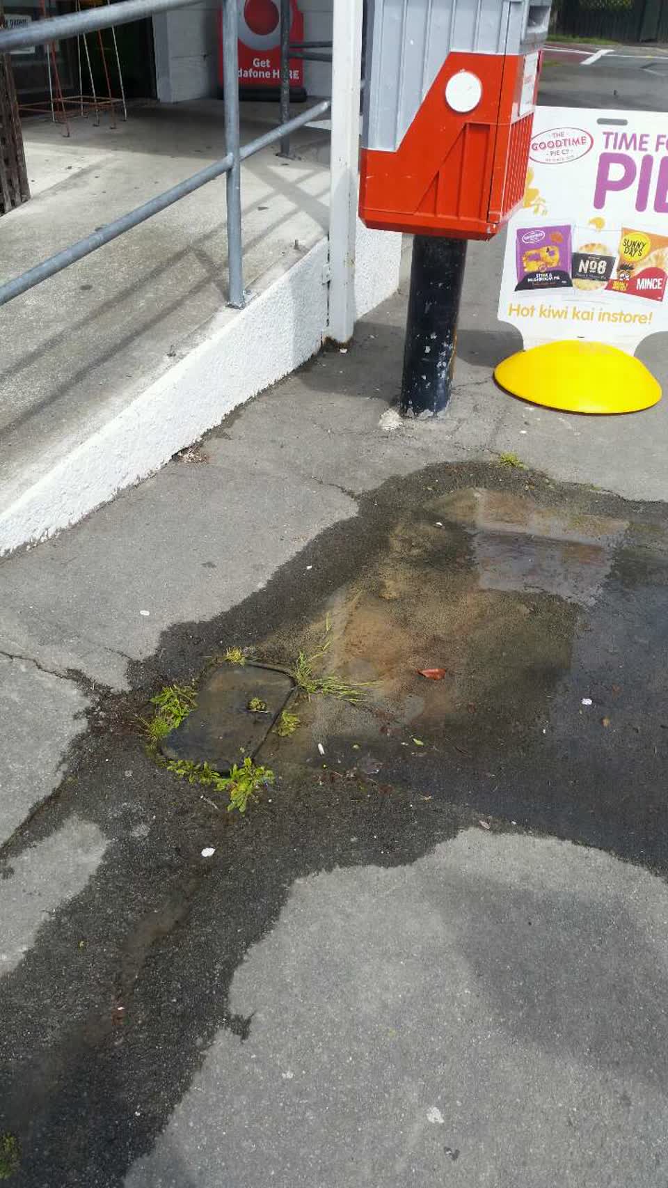 The photograph attached to this water supply report