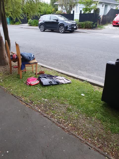 Rubbish/Recycling, a report photo