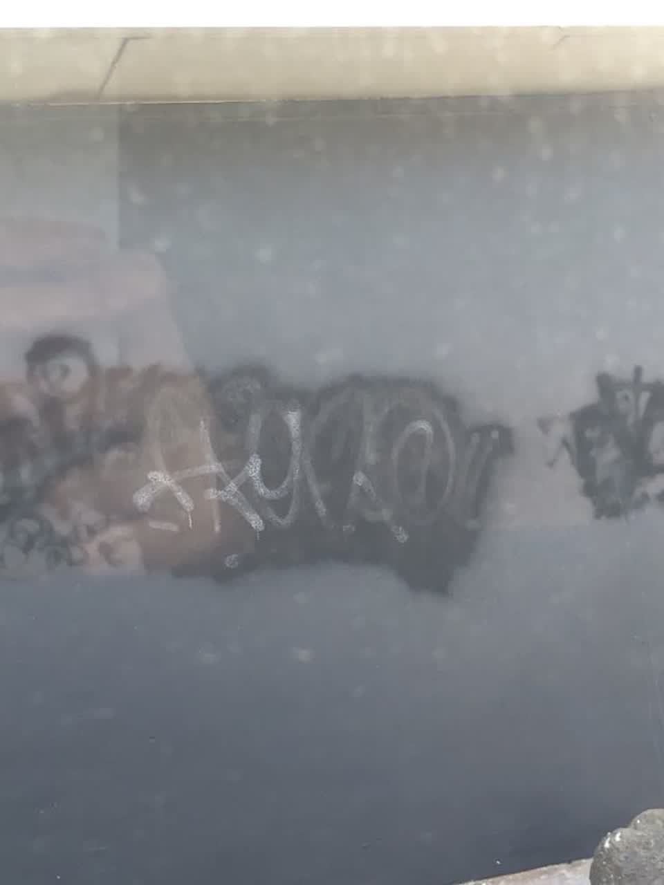 The photograph attached to this graffiti report