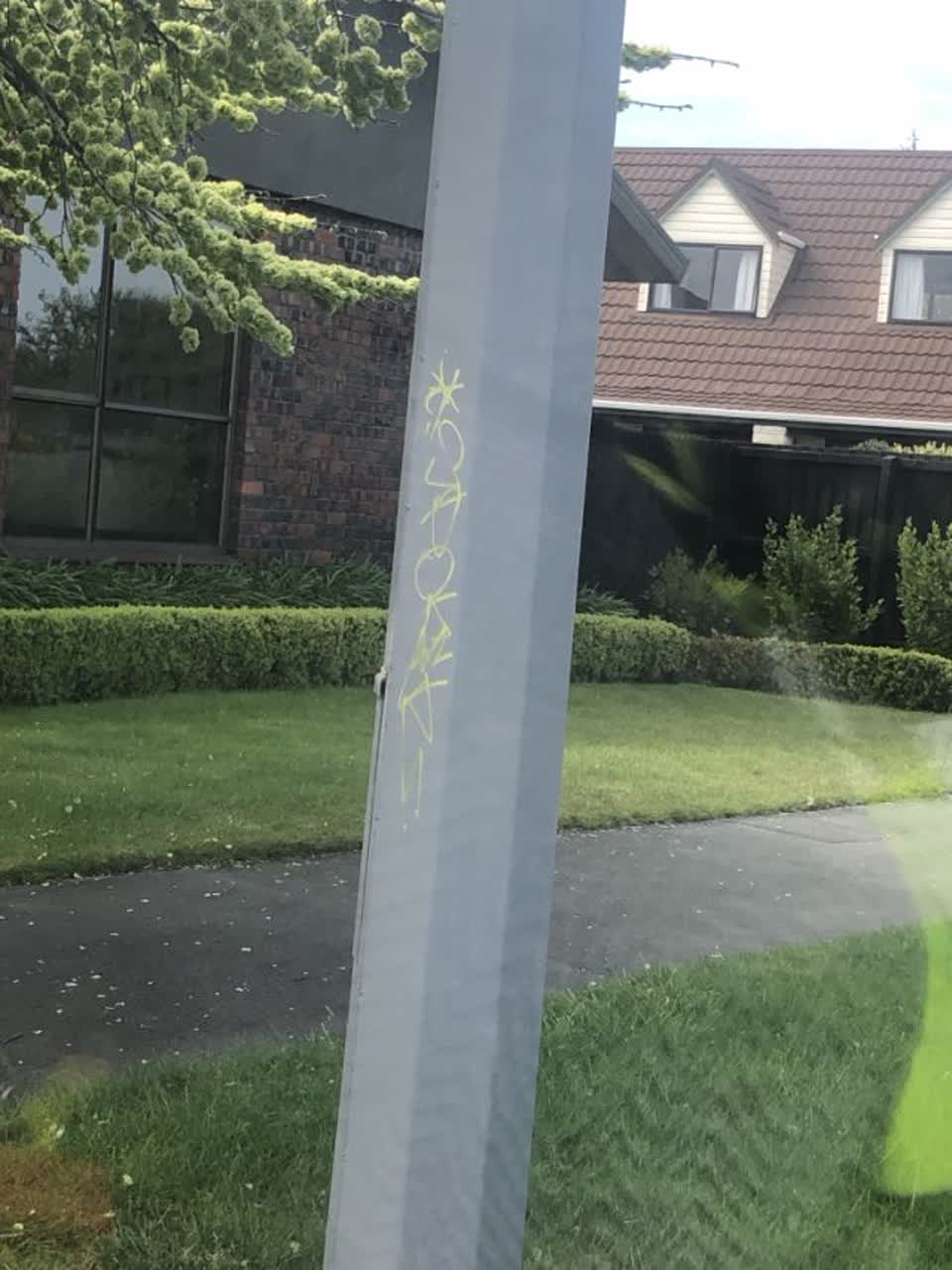 The photograph attached to this graffiti report