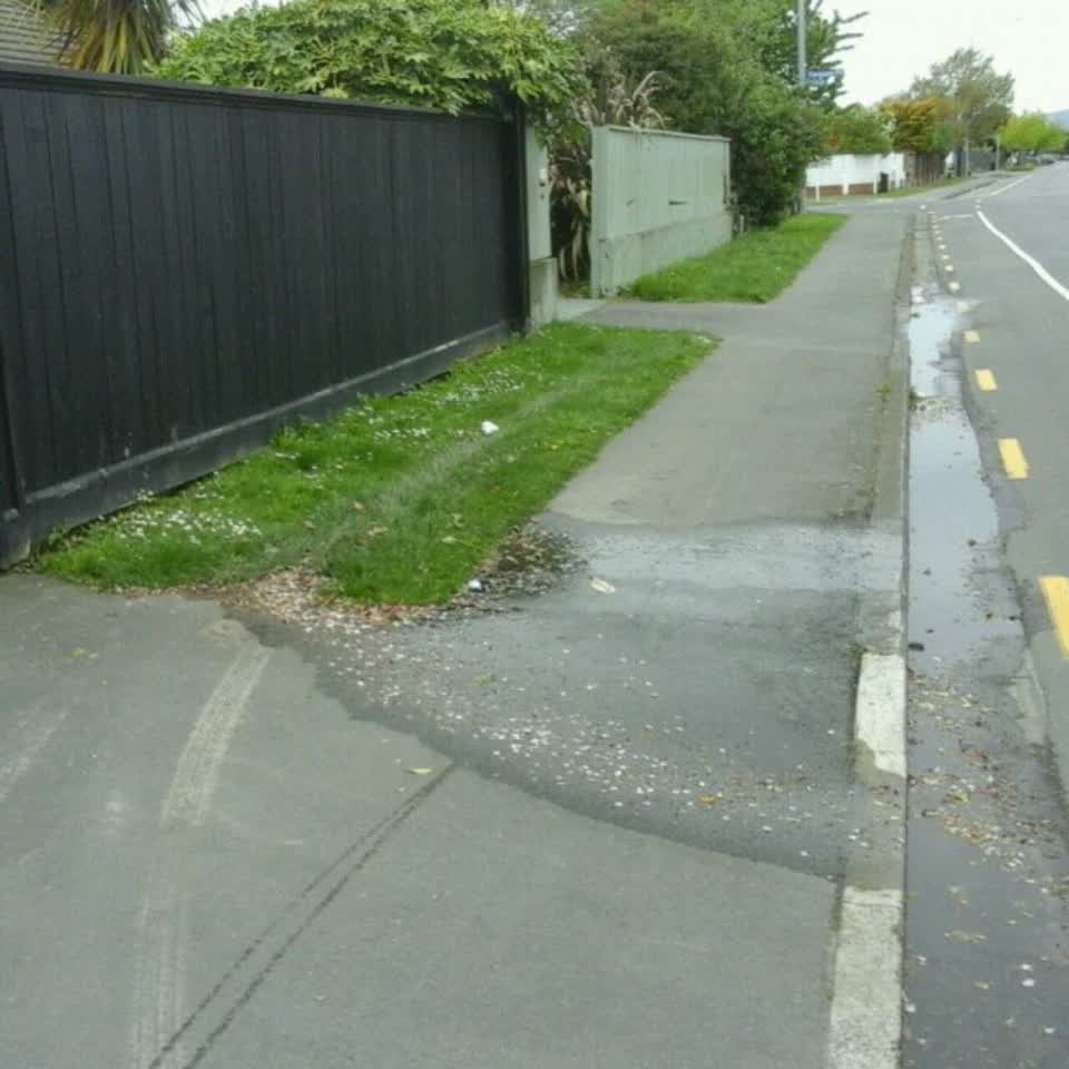 The photograph attached to this water supply report