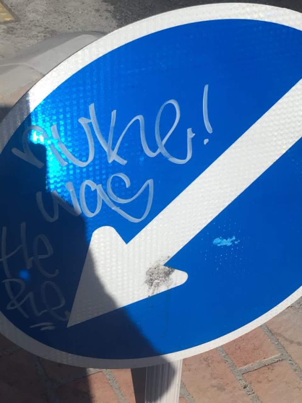 The photograph attached to this graffiti report