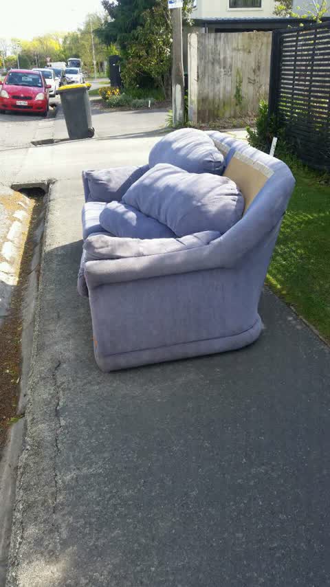 Rubbish/Recycling, a report photo