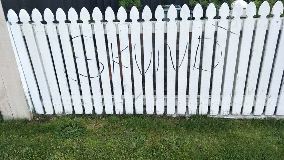 The photograph attached to this graffiti report
