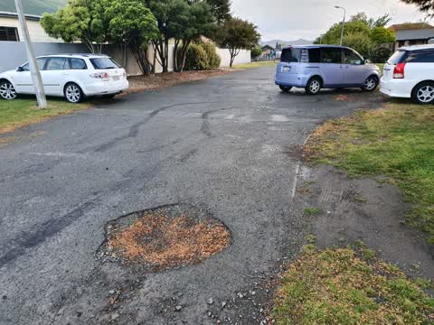 Roading/Streets, a report photo