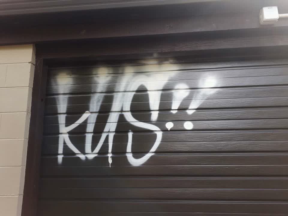 The photograph attached to this graffiti report
