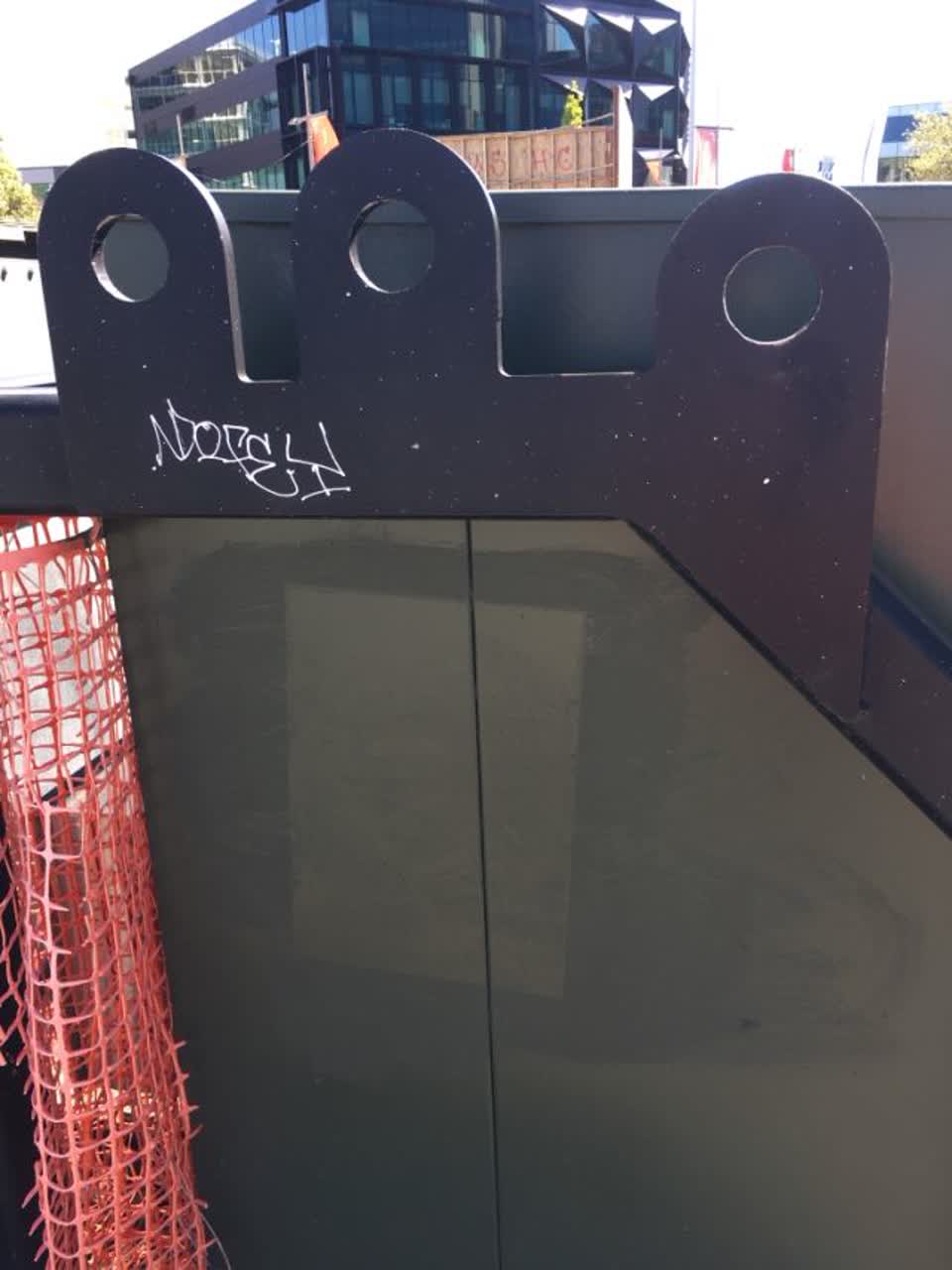 The photograph attached to this graffiti report