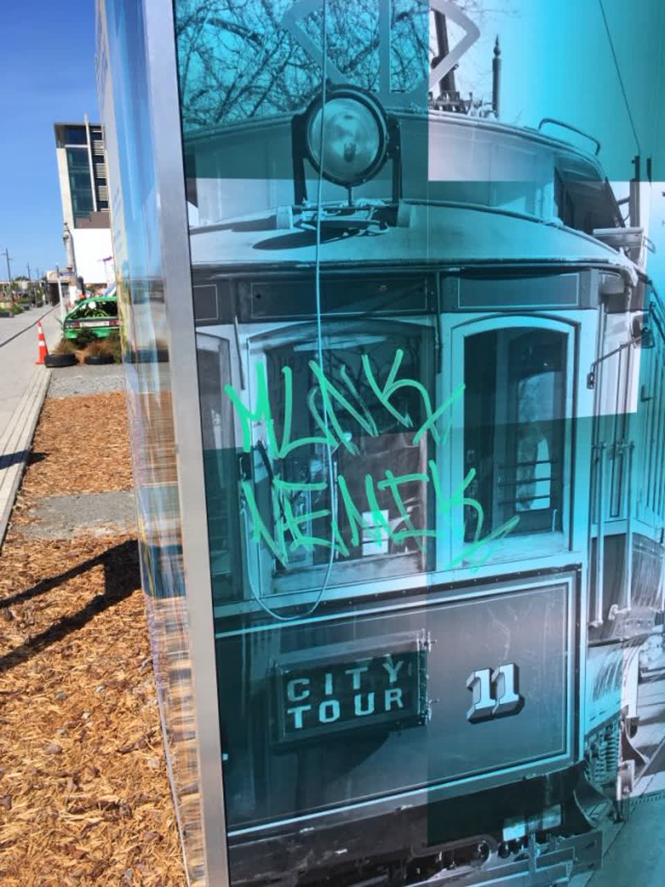 The photograph attached to this graffiti report