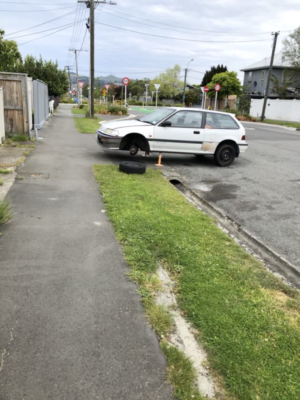 The photograph attached to this roading/streets report