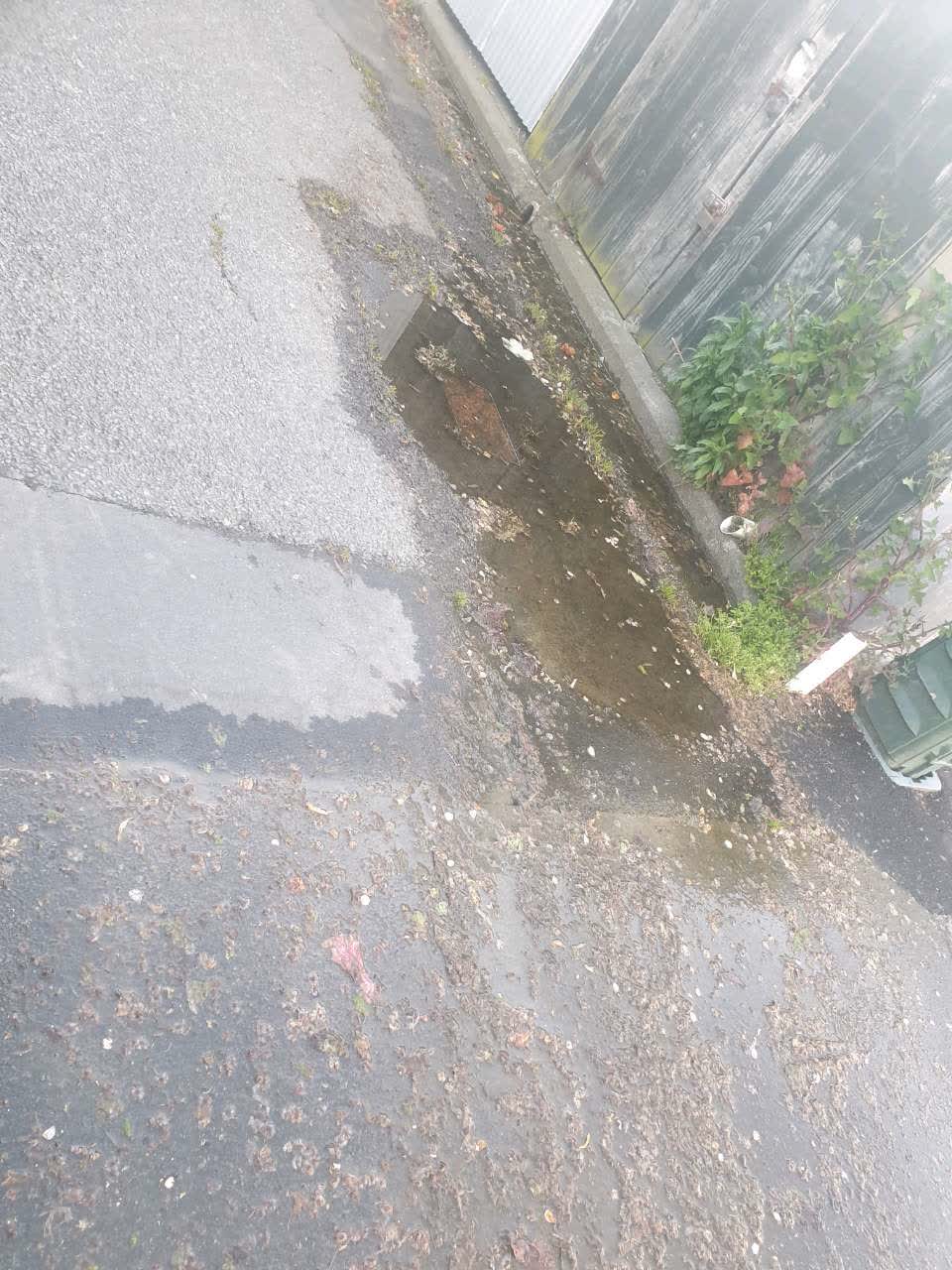 The photograph attached to this water supply report