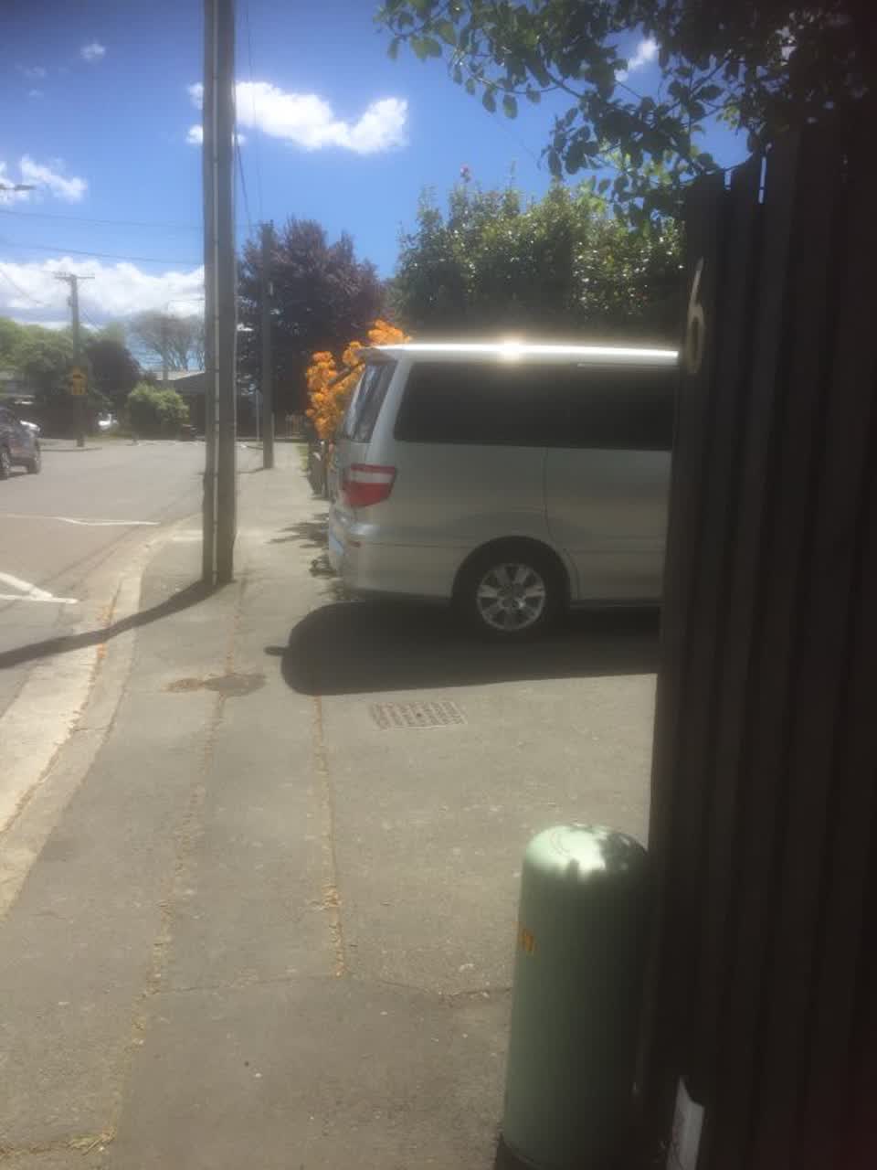 The photograph attached to this roading/streets report