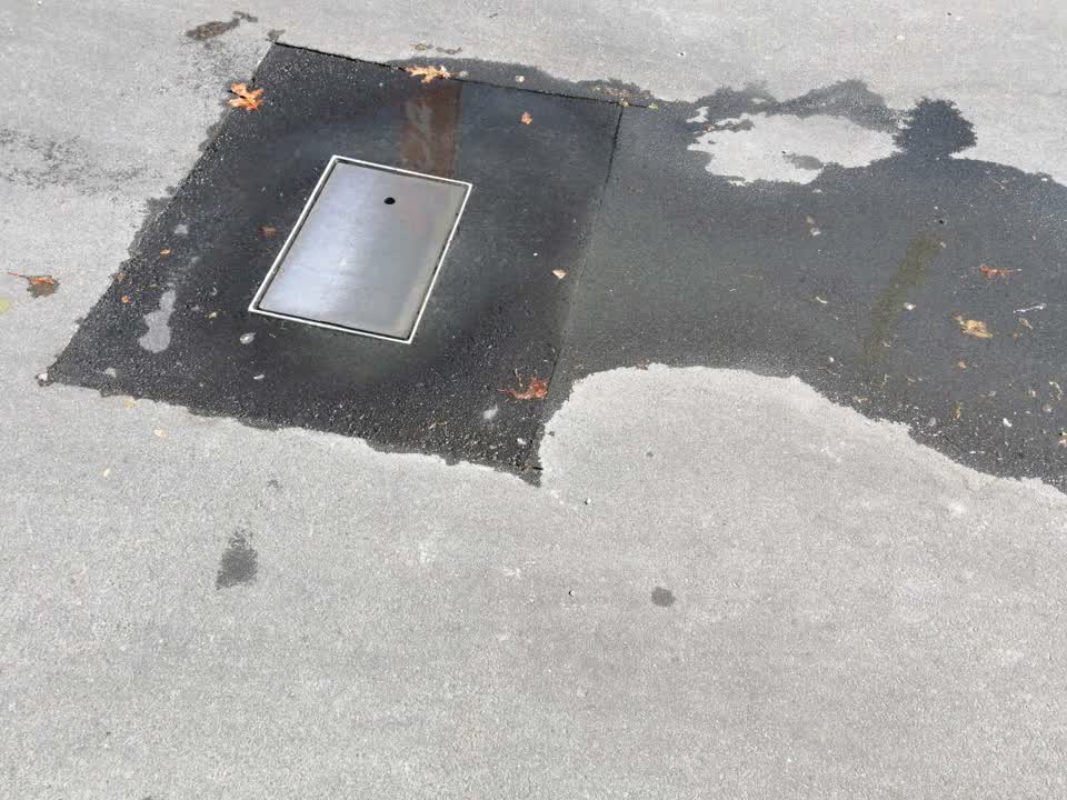 The photograph attached to this water supply report