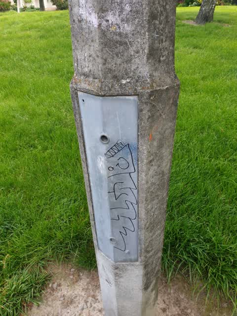 Graffiti, a report photo