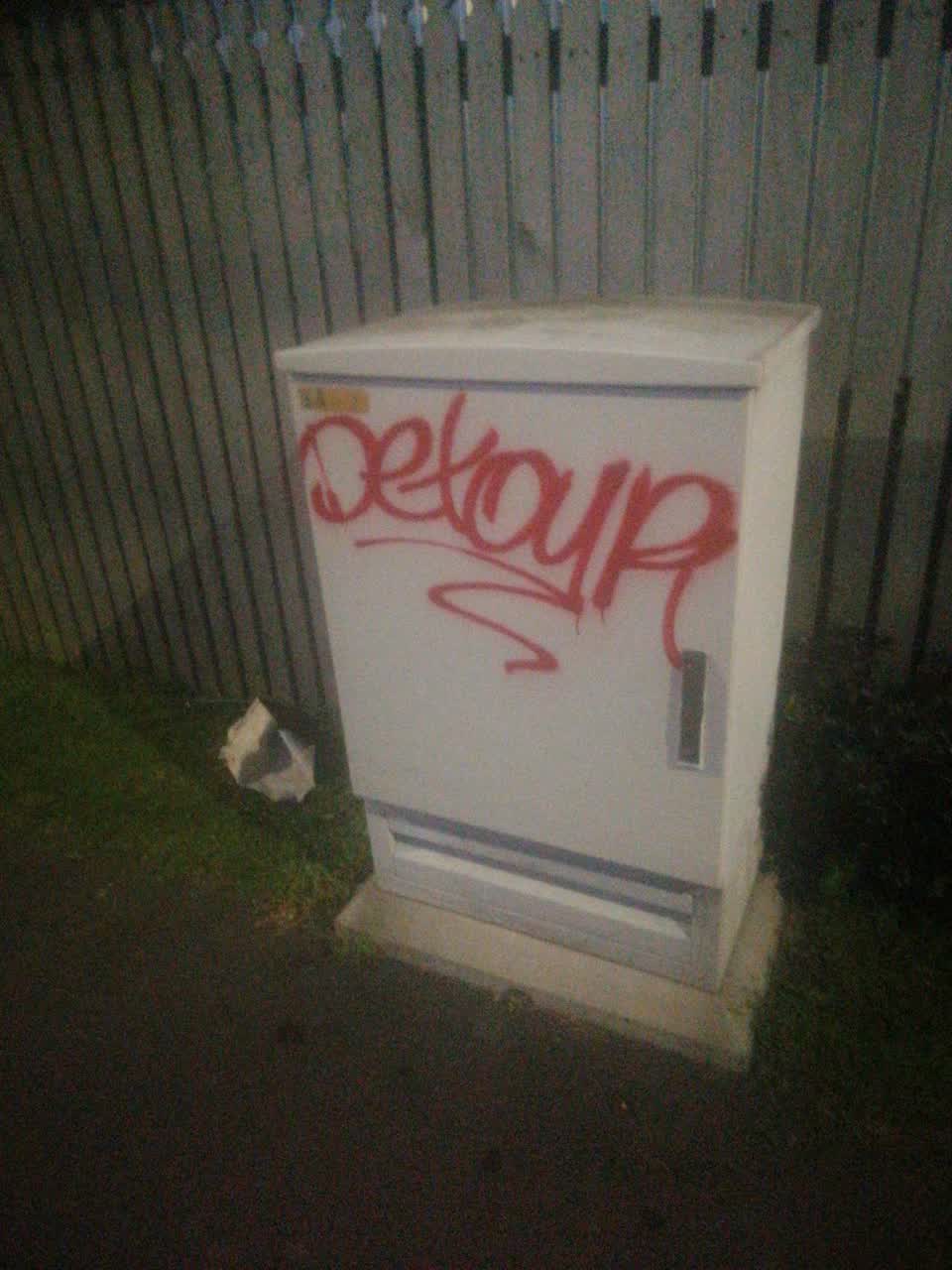 The photograph attached to this graffiti report