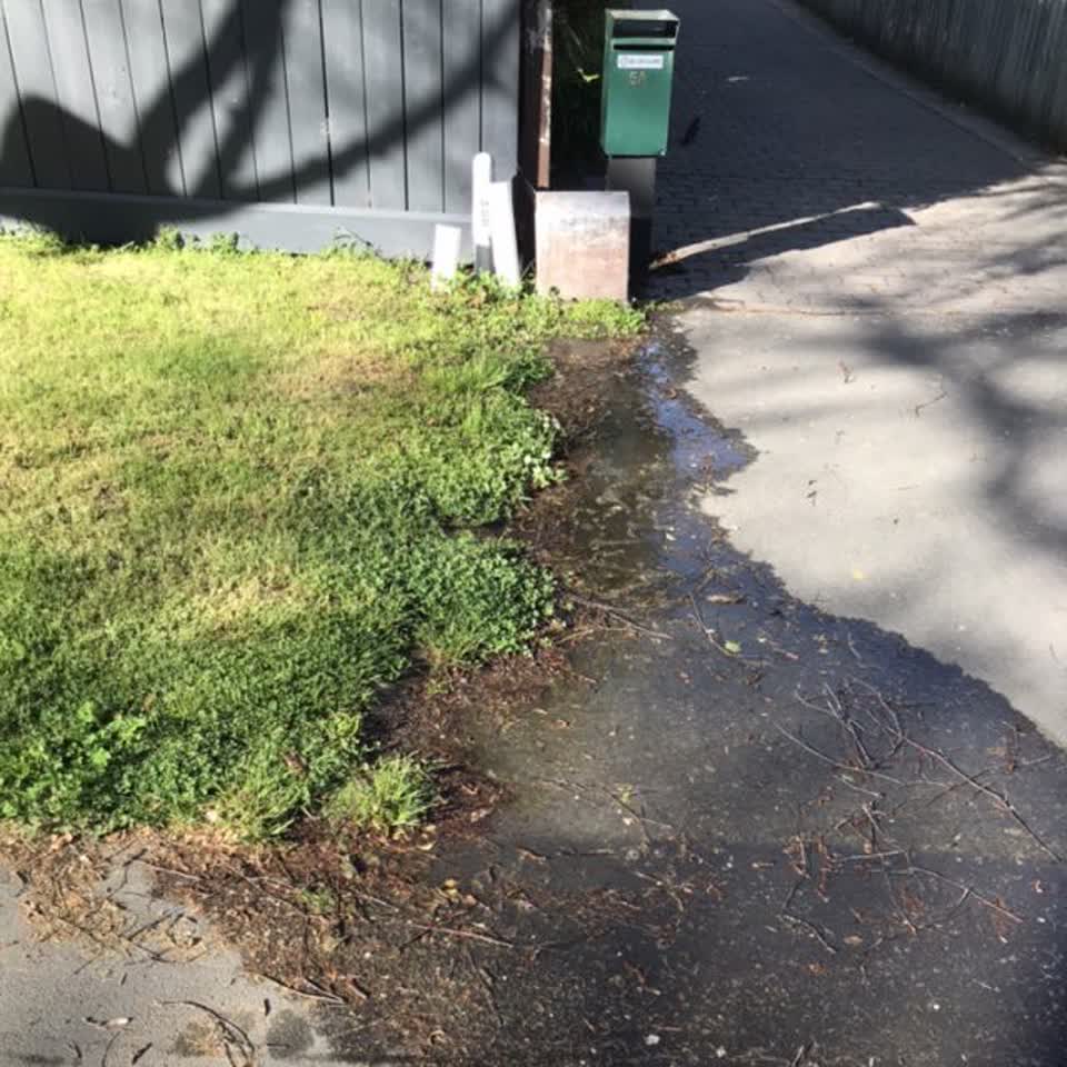 The photograph attached to this water supply report