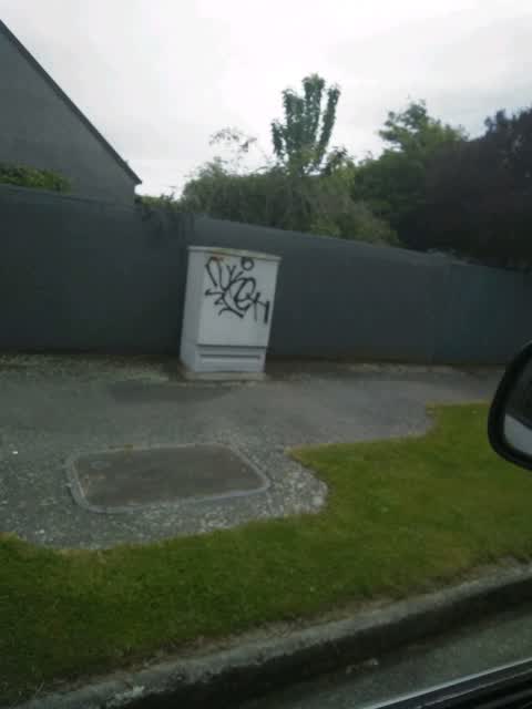 Graffiti, a report photo