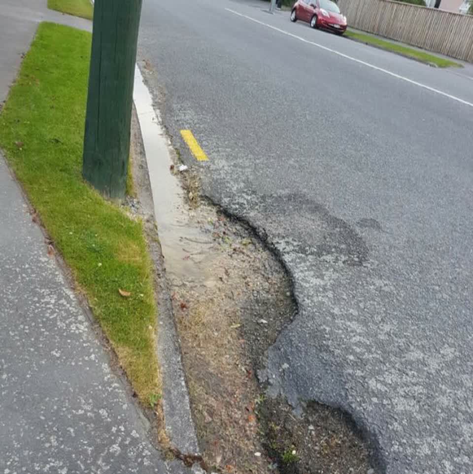 The photograph attached to this water supply report