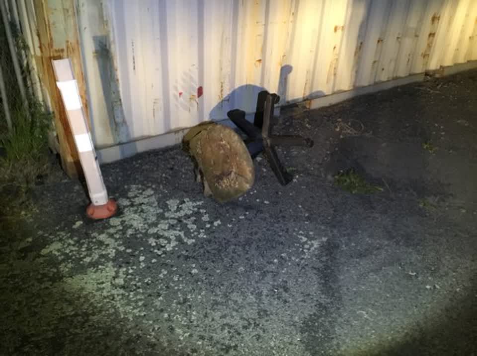The photograph attached to this rubbish/recycling report