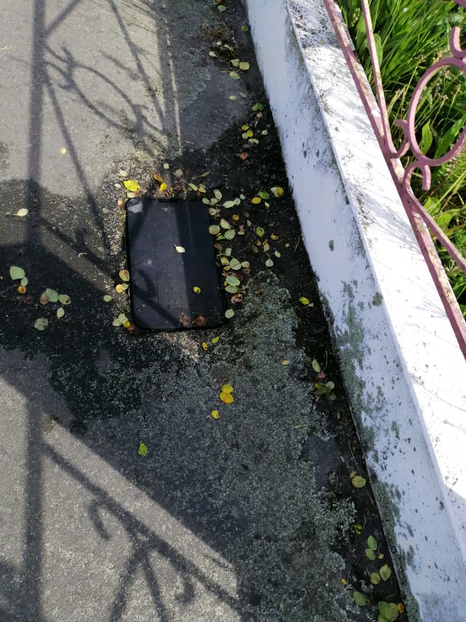 The photograph attached to this water supply report