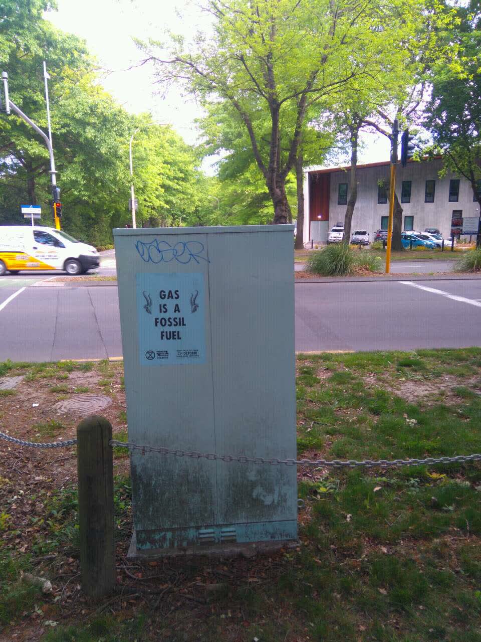 The photograph attached to this graffiti report