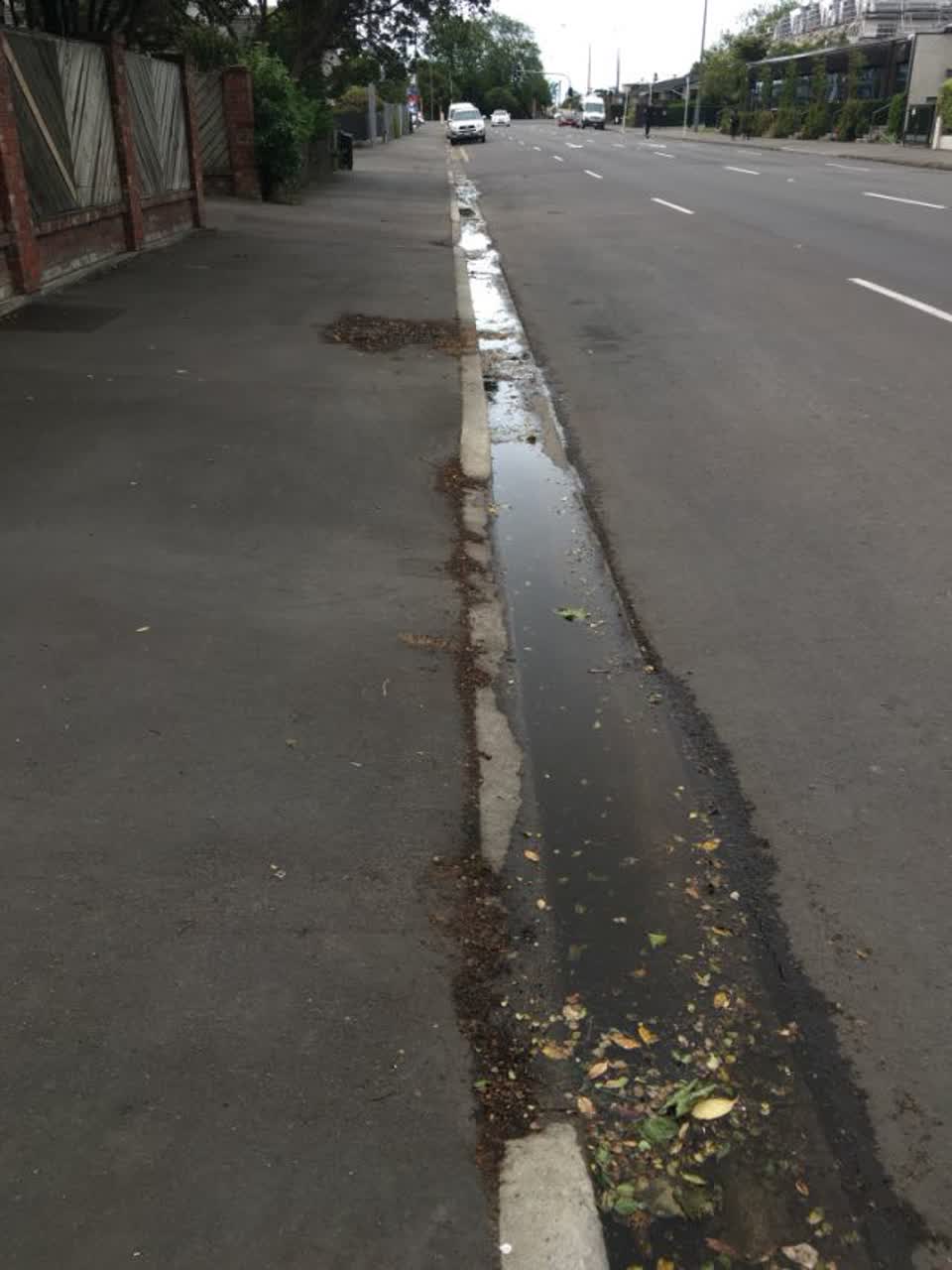 The photograph attached to this roading/streets report