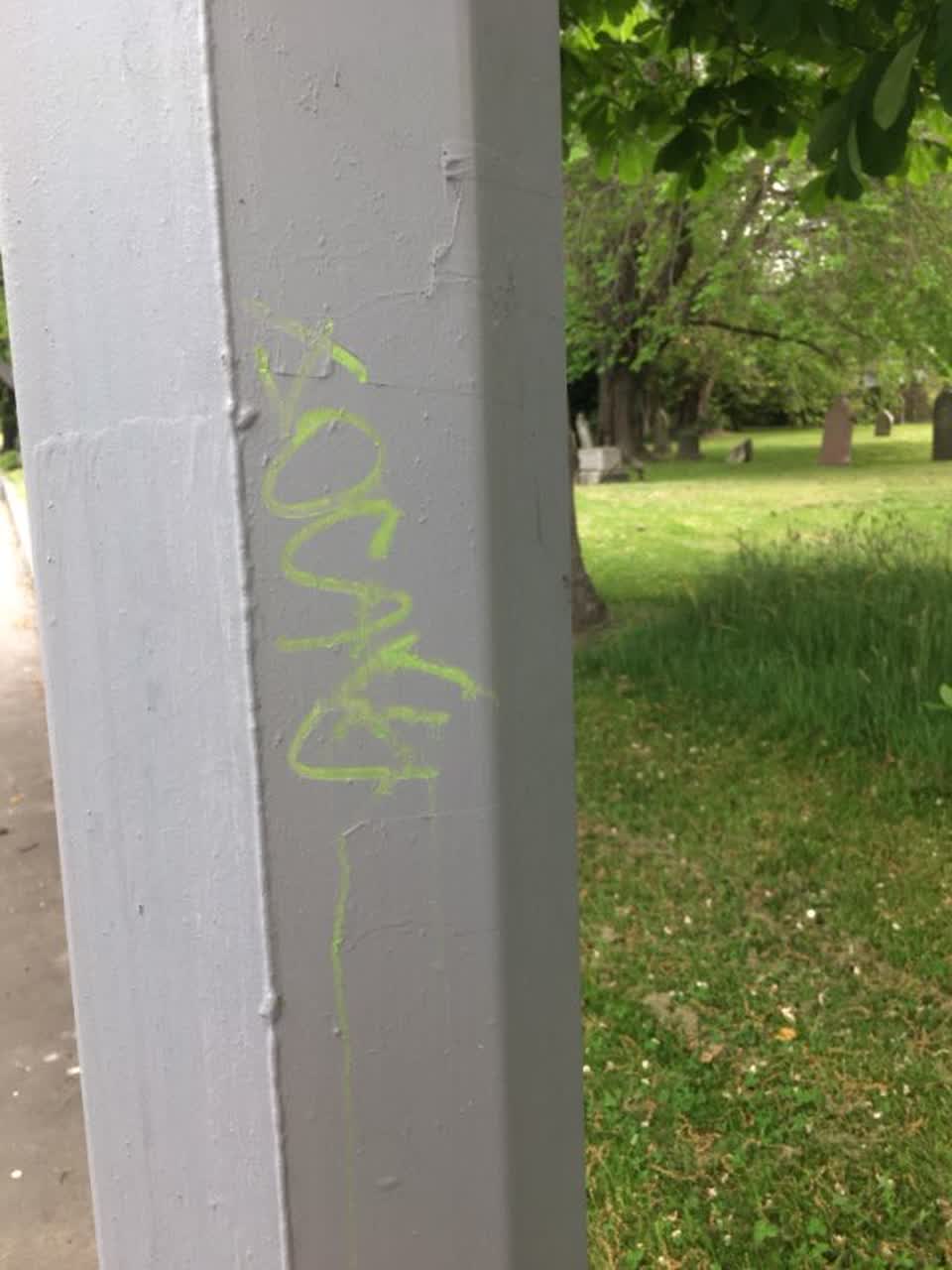 The photograph attached to this graffiti report