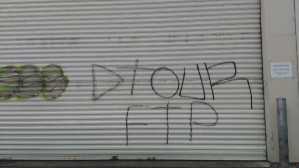 The photograph attached to this graffiti report