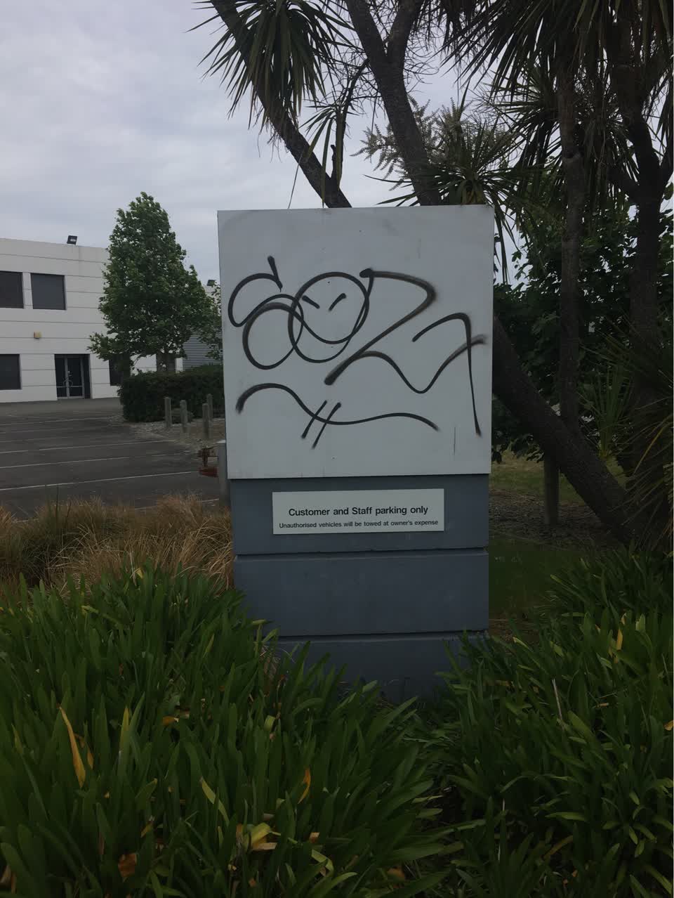 The photograph attached to this graffiti report