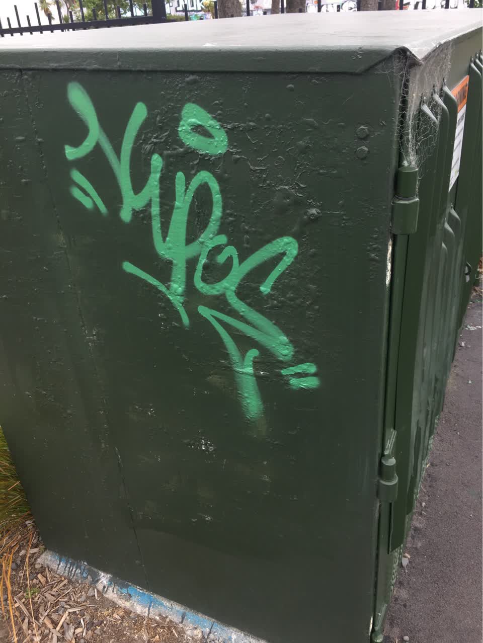 The photograph attached to this graffiti report
