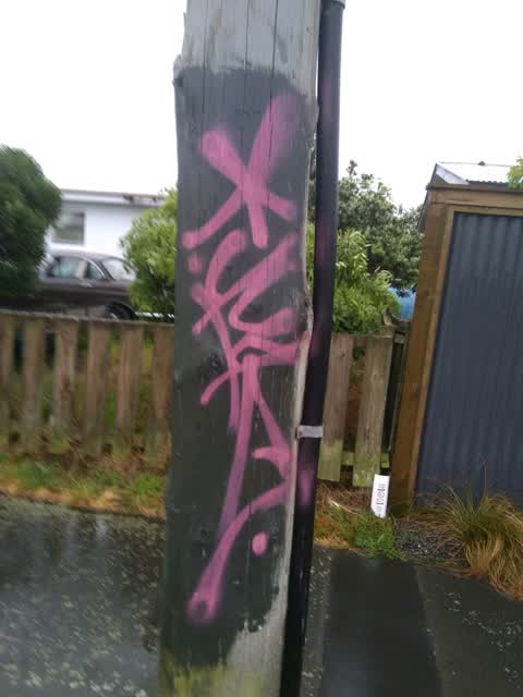 Graffiti, a report photo