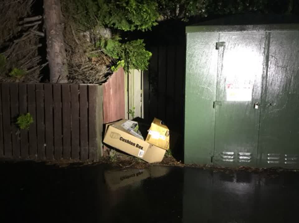 The photograph attached to this rubbish/recycling report