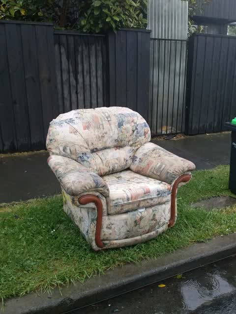 Rubbish/Recycling — a report photo