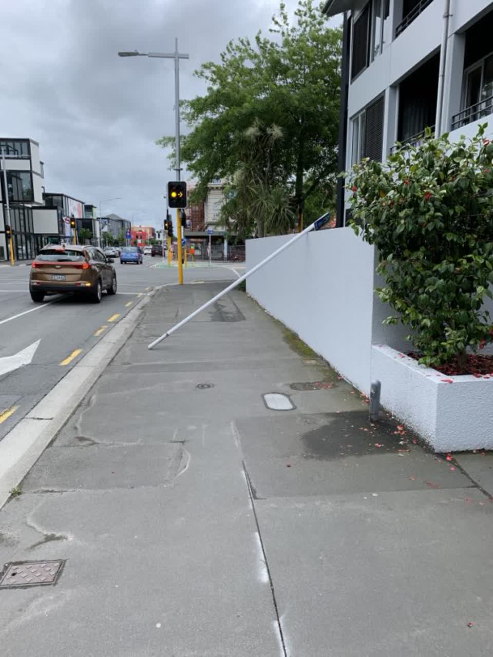 The photograph attached to this roading/streets report