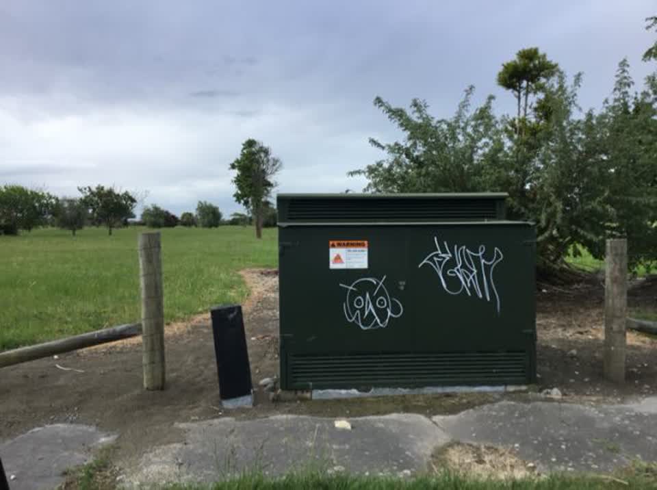 The photograph attached to this graffiti report