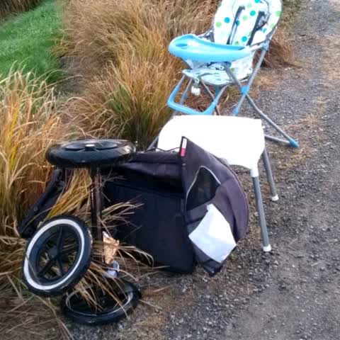 Rubbish/Recycling — a report photo