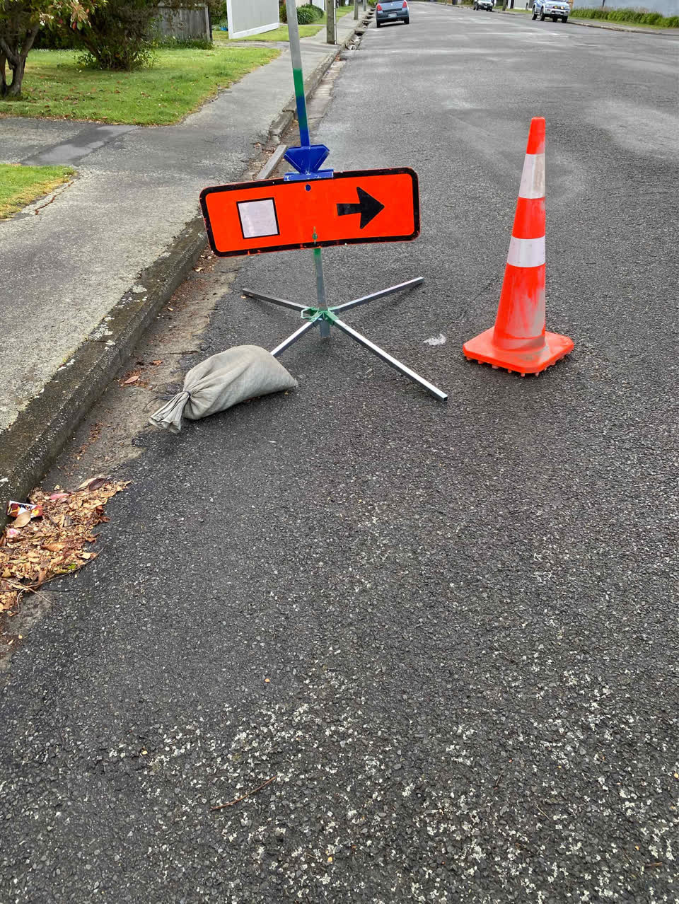 The photograph attached to this roading/streets report