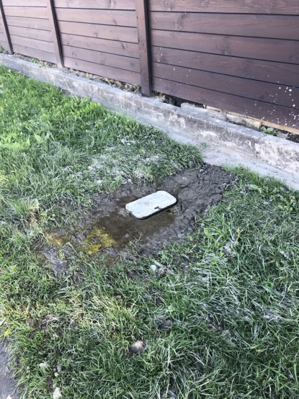 The photograph attached to this water supply report