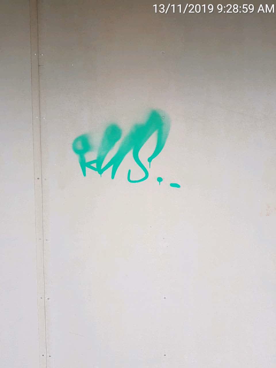 The photograph attached to this graffiti report