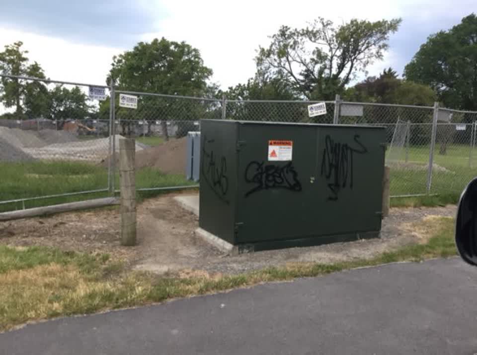 The photograph attached to this graffiti report