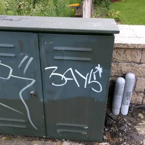 Graffiti, a report photo