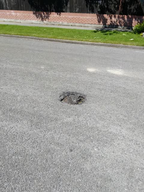 Roading/Streets, a report photo